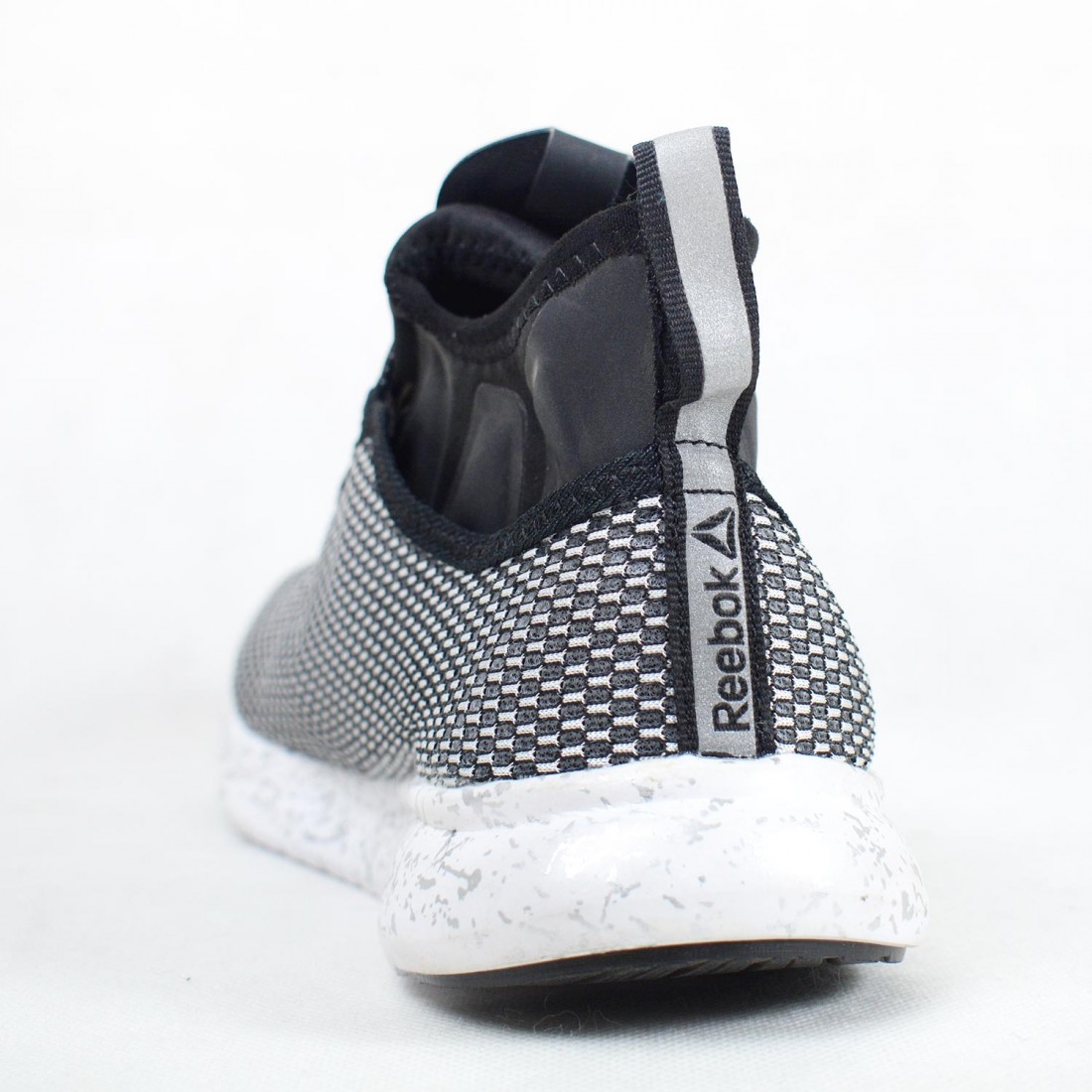 black and grey reebok shoes